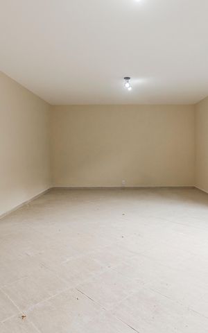 Casa para alugar com 365m², 4 quartos e 4 vagas Casa para alugar com 365m², 4 quartos e 4 vagasGaragem