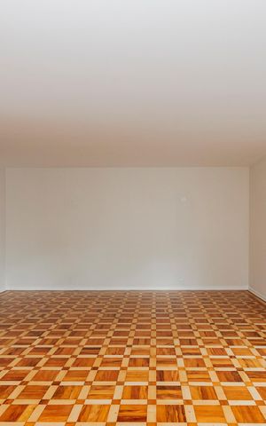 Casa para alugar com 365m², 4 quartos e 4 vagas Casa para alugar com 365m², 4 quartos e 4 vagasSala