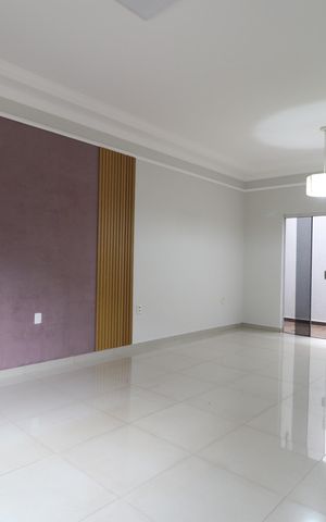 Casa para alugar com 188m², 4 quartos e 2 vagasSala