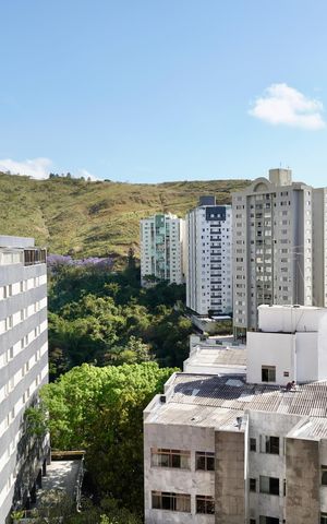 Apartamento para alugar com 72m², 2 quartos e 1 vaga Apartamento para alugar com 72m², 2 quartos e 1 vagaVista