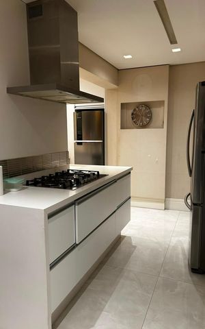 Apartamento à venda com 185m², 3 quartos e 3 vagasCozinha