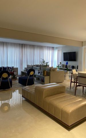 Apartamento à venda com 185m², 3 quartos e 3 vagasSala