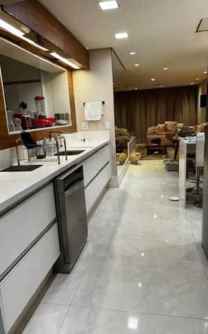 Apartamento à venda com 185m², 3 quartos e 3 vagasCozinha