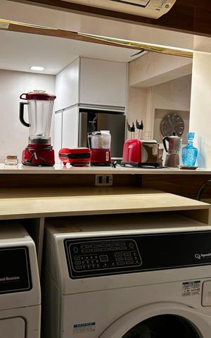 Apartamento à venda com 185m², 3 quartos e 3 vagasÁrea de serviço