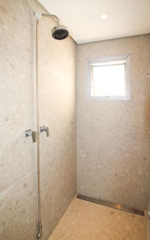 Apartamento para alugar com 158m², 2 quartos e 1 vaga Apartamento para alugar com 158m², 2 quartos e 1 vagaBanheiro da Suíte