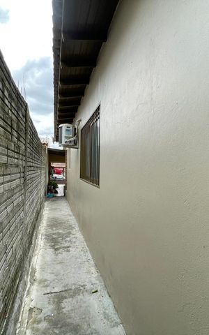 Casa à venda com 70m², 3 quartos e 1 vaga Casa à venda com 70m², 3 quartos e 1 vagaÁrea externa