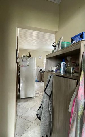 Casa à venda com 70m², 3 quartos e 1 vaga Casa à venda com 70m², 3 quartos e 1 vagaCorredor