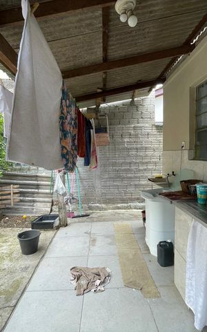 Casa à venda com 70m², 3 quartos e 1 vaga Casa à venda com 70m², 3 quartos e 1 vagaÁrea de serviço