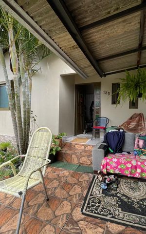 Casa à venda com 70m², 3 quartos e 1 vaga Casa à venda com 70m², 3 quartos e 1 vagaÁrea externa