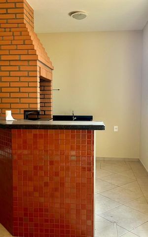 Apartamento para alugar com 201m², 3 quartos e 2 vagas Apartamento para alugar com 201m², 3 quartos e 2 vagasÁrea externa