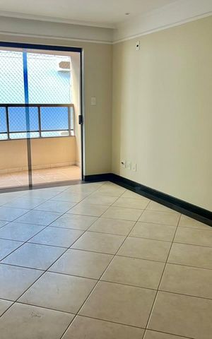 Apartamento para alugar com 201m², 3 quartos e 2 vagas Apartamento para alugar com 201m², 3 quartos e 2 vagasSala