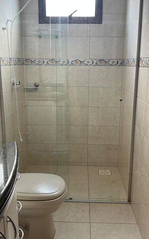 Apartamento para alugar com 201m², 3 quartos e 2 vagas Apartamento para alugar com 201m², 3 quartos e 2 vagasBanheiro