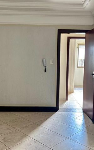 Apartamento para alugar com 201m², 3 quartos e 2 vagas Apartamento para alugar com 201m², 3 quartos e 2 vagasQuarto