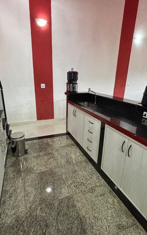 Casa à venda com 203m², 2 quartos e 2 vagas Casa à venda com 203m², 2 quartos e 2 vagasCozinha