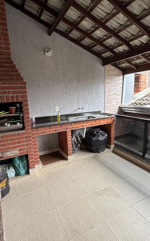 Casa à venda com 203m², 2 quartos e 2 vagas Casa à venda com 203m², 2 quartos e 2 vagasChurrasqueira