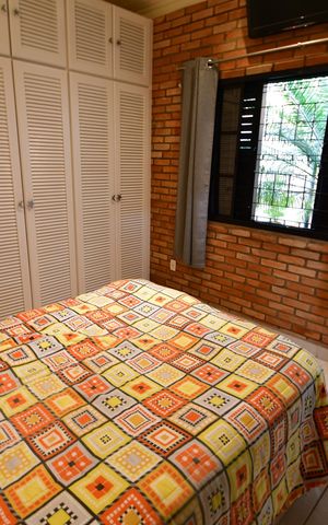 Casa de condomínio para alugar com 238m², 3 quartos e 4 vagasQuarto 1 - Suíte