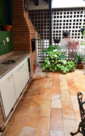 Casa de condomínio para alugar com 238m², 3 quartos e 4 vagasVaranda gourmet