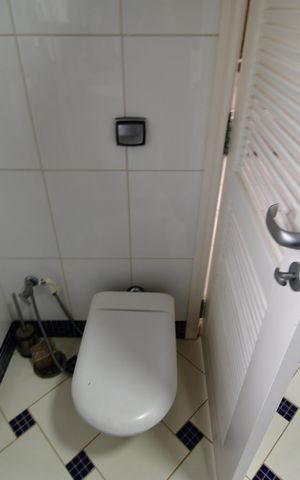 Casa de condomínio para alugar com 238m², 3 quartos e 4 vagasBanheiro Suíte