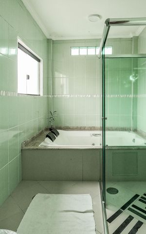 Casa à venda com 150m², 4 quartos e 3 vagas