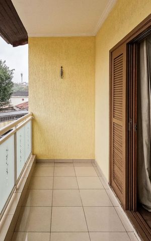 Casa à venda com 150m², 4 quartos e 3 vagas