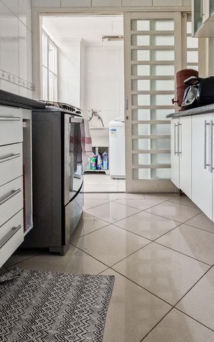 Casa à venda com 150m², 4 quartos e 3 vagas