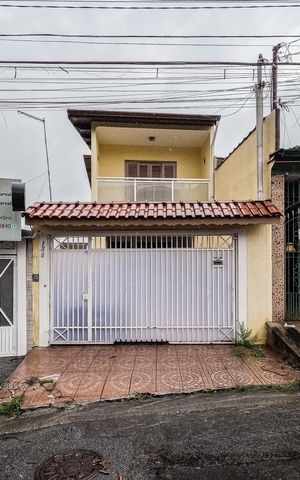 Casa à venda com 150m², 4 quartos e 3 vagas