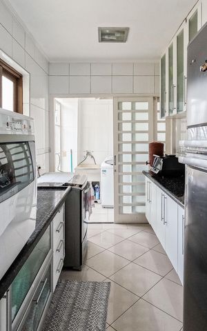 Casa à venda com 150m², 4 quartos e 3 vagas