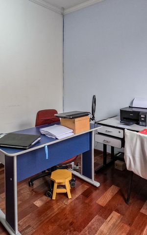 Casa à venda com 150m², 4 quartos e 3 vagas