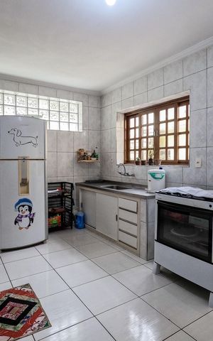 Casa à venda com 150m², 4 quartos e 3 vagas