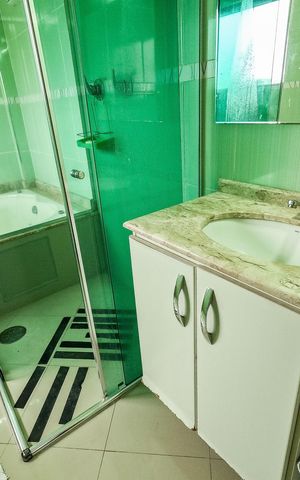 Casa à venda com 150m², 4 quartos e 3 vagas