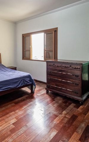Casa à venda com 150m², 4 quartos e 3 vagas