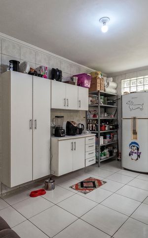 Casa à venda com 150m², 4 quartos e 3 vagas