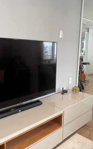 Apartamento à venda com 132m², 3 quartos e 2 vagas Apartamento à venda com 132m², 3 quartos e 2 vagasSala