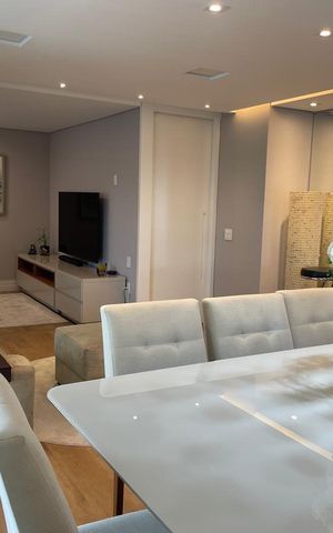 Apartamento à venda com 132m², 3 quartos e 2 vagas Apartamento à venda com 132m², 3 quartos e 2 vagasSala de Jantar