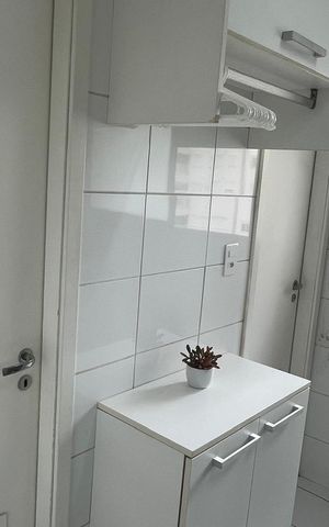 Apartamento à venda com 132m², 3 quartos e 2 vagas Apartamento à venda com 132m², 3 quartos e 2 vagasÁrea de serviço
