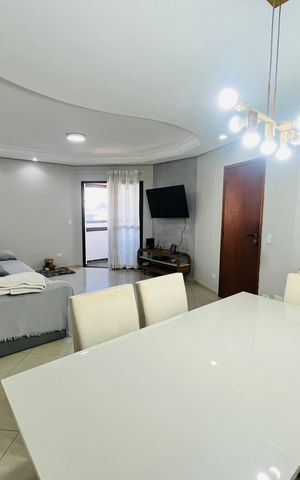 Apartamento à venda com 96m², 3 quartos e 2 vagas Apartamento à venda com 96m², 3 quartos e 2 vagasSala