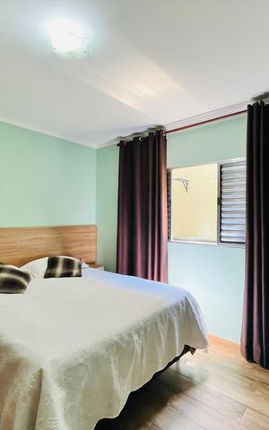 Casa à venda com 165m², 2 quartos e 2 vagas Casa à venda com 165m², 2 quartos e 2 vagasQuarto