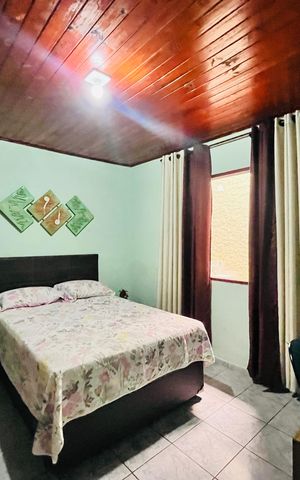Casa à venda com 165m², 2 quartos e 2 vagas Casa à venda com 165m², 2 quartos e 2 vagasQuarto