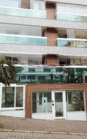 Apartamento à venda com 80m², 3 quartos e 1 vagaFachada