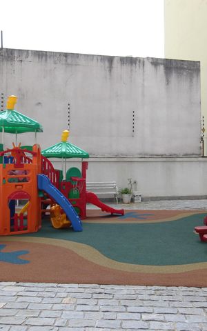 Apartamento à venda com 200m², 4 quartos e 2 vagasÁrea Comum - Playground