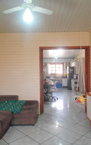 Casa à venda com 50m², 3 quartos e 1 vagaSala