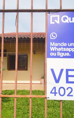 Casa à venda com 50m², 3 quartos e 1 vagaplaca