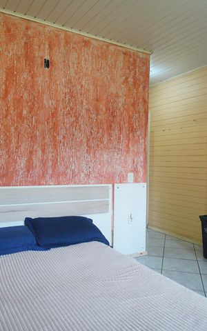 Casa à venda com 50m², 3 quartos e 1 vagaSuíte