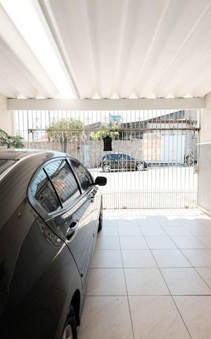 Casa à venda com 120m², 3 quartos e 2 vagasÁrea externa