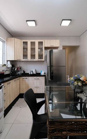 Casa à venda com 120m², 3 quartos e 2 vagasCozinha
