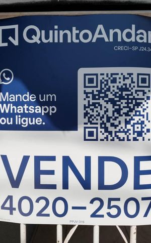 Casa à venda com 120m², 3 quartos e 2 vagasFachada