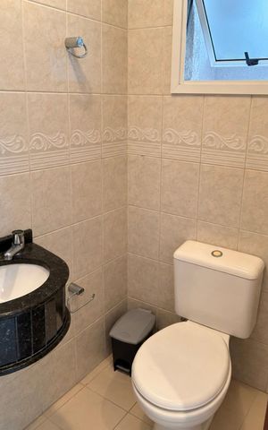 Casa de condomínio para alugar com 80m², 3 quartos e 2 vagas Casa de condomínio para alugar com 80m², 3 quartos e 2 vagasLavabo
