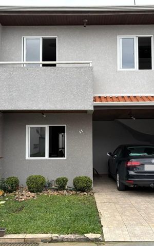 Casa de condomínio para alugar com 80m², 3 quartos e 2 vagas Casa de condomínio para alugar com 80m², 3 quartos e 2 vagasFachada