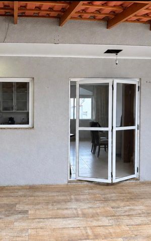Casa de condomínio para alugar com 80m², 3 quartos e 2 vagas Casa de condomínio para alugar com 80m², 3 quartos e 2 vagasÁrea de Serviço