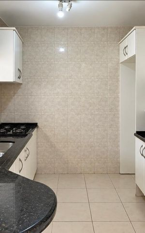 Casa de condomínio para alugar com 80m², 3 quartos e 2 vagas Casa de condomínio para alugar com 80m², 3 quartos e 2 vagasCozinha